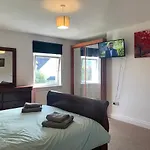 Beautiful 4 Bedroom Luxurious House