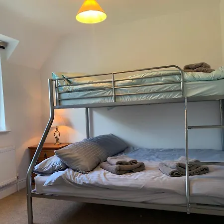 Beautiful 4 Bedroom Luxurious House Kenmare