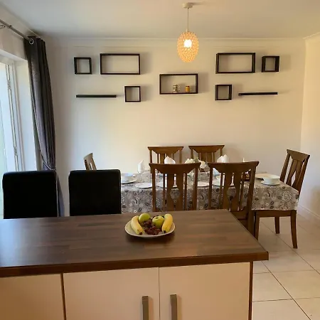 Beautiful 4 Bedroom Luxurious House Kenmare