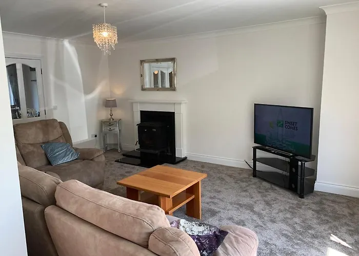 Beautiful 4 Bedroom Luxurious House Kenmare