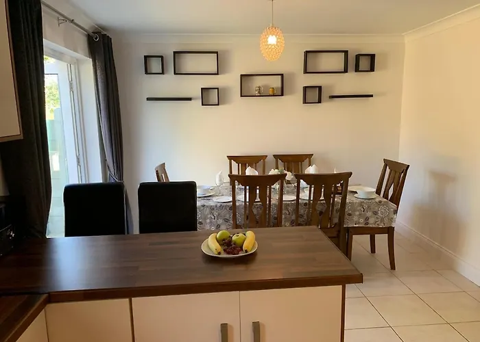 Beautiful 4 Bedroom Luxurious House Kenmare