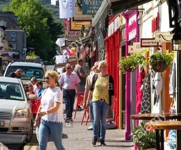 Casa vacanze Beautiful 4 Bedroom Luxurious House